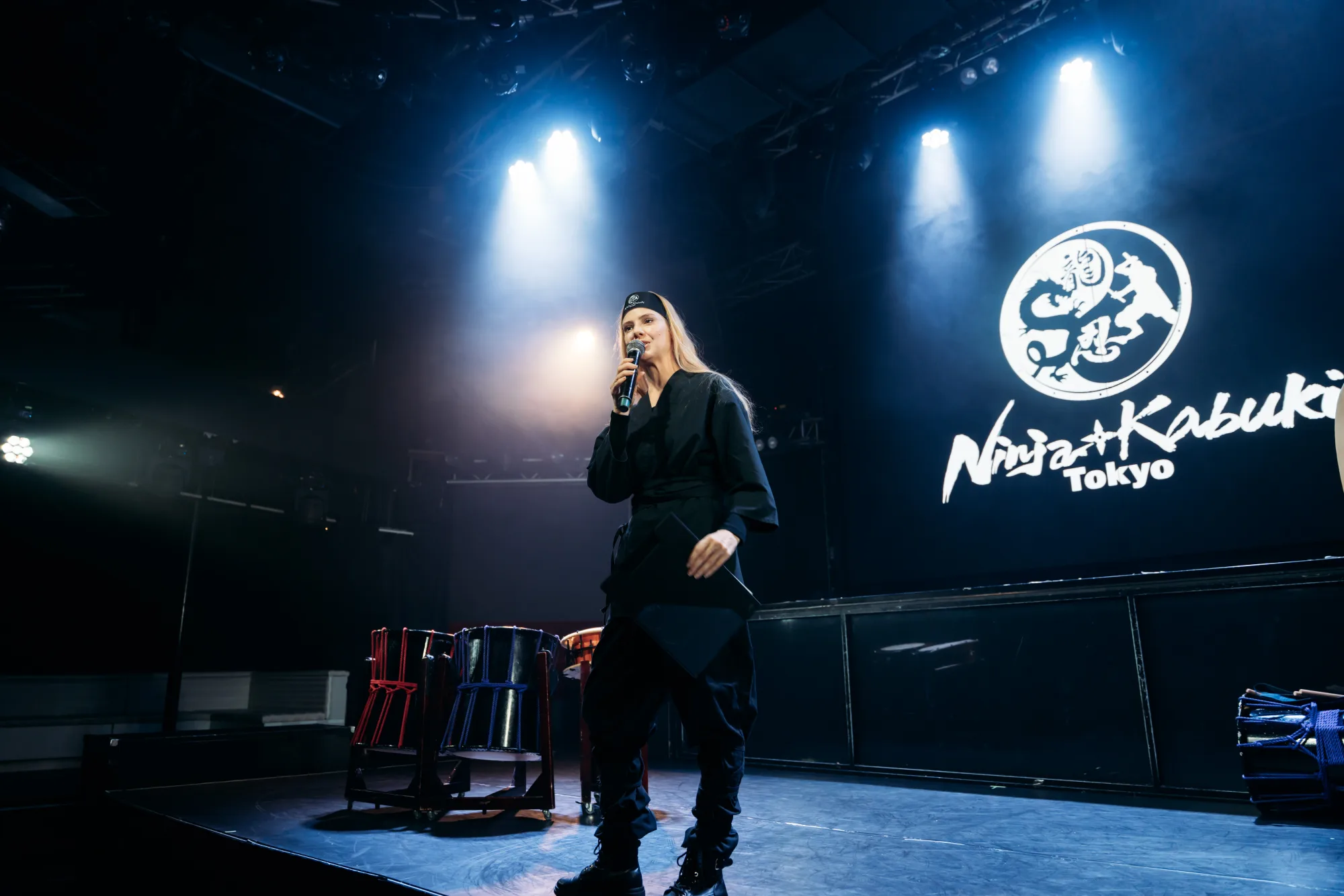 Hands-on ninja experience for guests at Ninja + Kabuki Tokyo